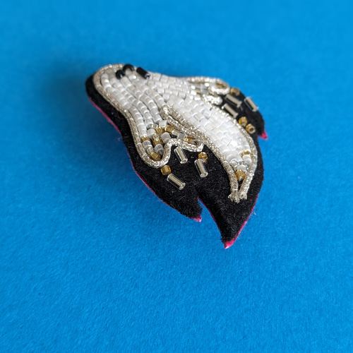 me/me おばけブローチ おばけのブローチ ブローチ U museum 通販 16531460｜Creema(クリーマ)