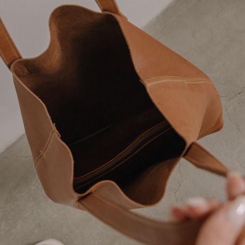 サポートロール シンプルデザイン マザーズバッグ 本革 ショルダー