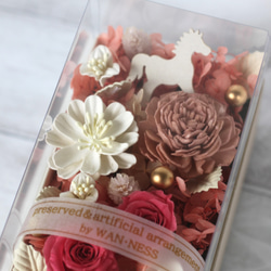 〘心が和むペールカラーのフラワーボックス〙 ペットお供え　お供え花　お供えアレンジメント　プリザーブドフラワー 11枚目の画像