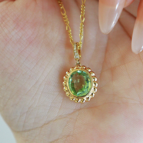 ♢Sun♢K18 グリーントルマリン ネックレスチャ―厶 ペンダントトップ