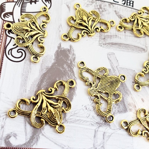 438♡クッション　チャーム　アンティーク　珈琲染め　薔薇　材料　パーツ　NEW 12個 花 百合 ユリ コネクター シャンデリア チャーム パーツ ゴスロリ