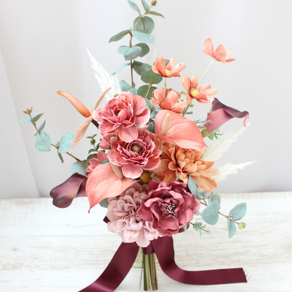 テラコッタ×ホワイトクラッチブーケ☆ブートニア