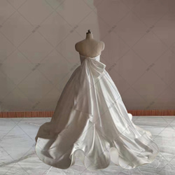 シンプル  上品 エレガント ウェディングドレス 前撮りドレス 626 3枚目の画像