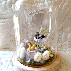 ライト付きガラスドーム 『ガーデンCAFE(ホワイトver')』 3枚目の画像