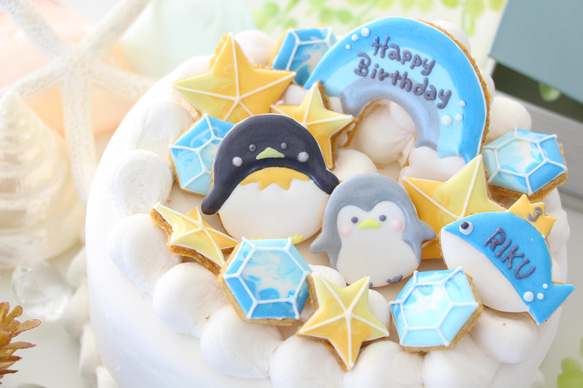 【アイシングクッキー】　ペンギン　夏　氷　誕生日ケーキ　ケーキトッパー 1枚目の画像