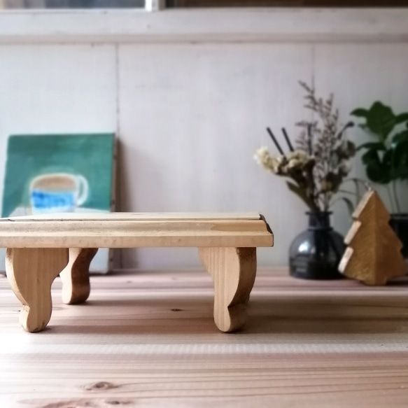 ✨10%OFF✨かわいいサイズの木製アンティークミニテーブル トレイ ② 6枚目の画像