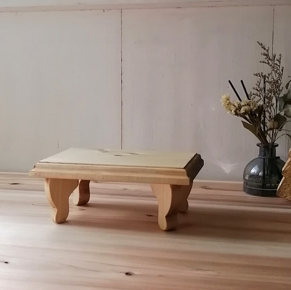 ✨10%OFF✨かわいいサイズの木製アンティークミニテーブル トレイ ② 11枚目の画像