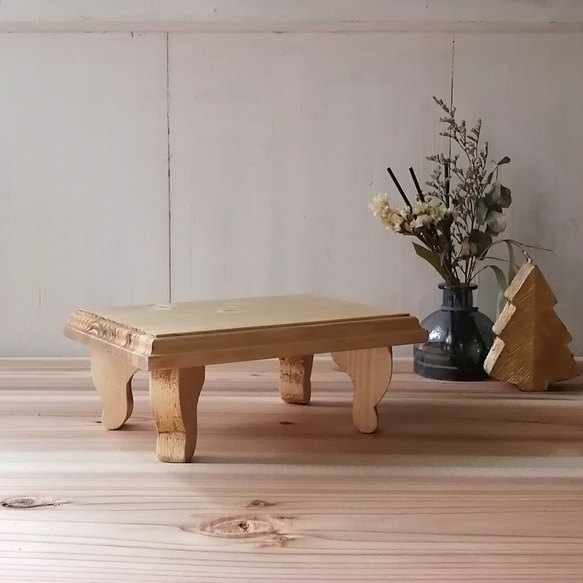 ✨10%OFF✨かわいいサイズの木製アンティークミニテーブル トレイ ② 10枚目の画像