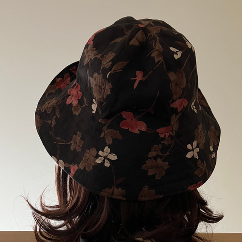 titi fleur ベージュ ウールハット 女優帽　可愛い　上品　エレガント titi fleur ベージュ ウールハット 女優帽 可愛い 上品 エレガント