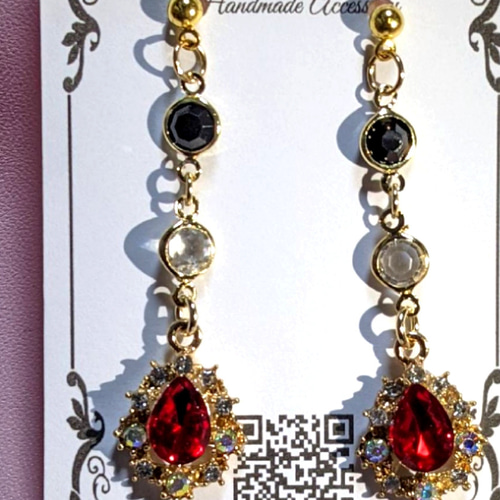 赤字 人気 ラスト一点 早い者勝ち ハンドメイドピアス キラキラ  