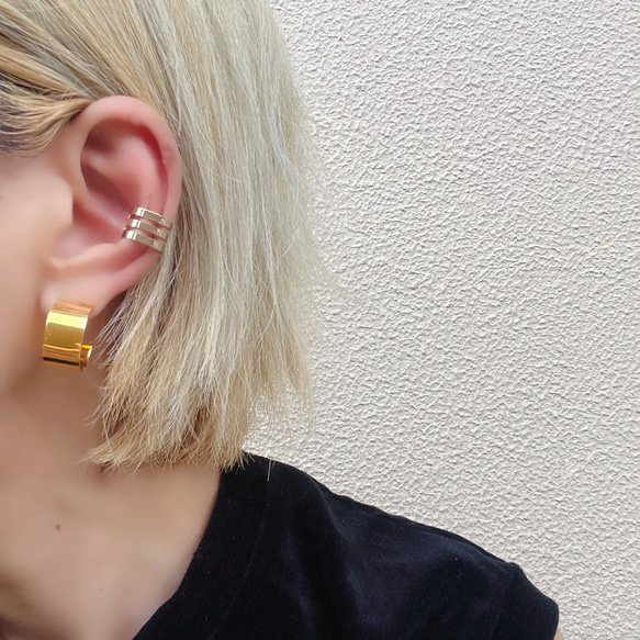 ハンドメイド*ブラック系 大ぶり アシンメトリー クリップ イヤーカフ