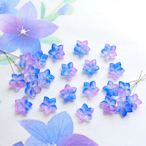 オリジナルカラー☆12mm 桔梗 クレマチス お花のガラスビーズ ブルー