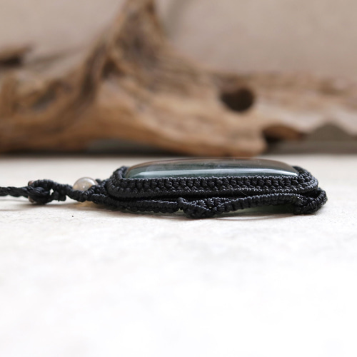 1266 マクラメハンドメイドネックレス コランダム六角形☆ルビー