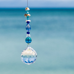 【送料無料】サンキャッチャー  海 30mm ブルー 青 風水 幸福を呼ぶインテリア クリスタルガラス 1枚目の画像