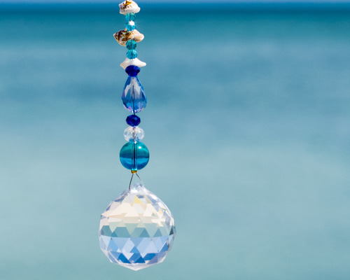 ✨✨ゴージャスなサンキャッチャー✨✨クリスタルガラス✨✨ サンキャッチャー【19】K9 クリスタルガラス 龍 3色 窓玄関飾り