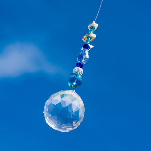 サンキャッチャー 海 30mm ブルー 青 風水 幸福を呼ぶインテリア