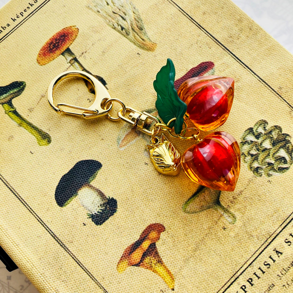 鬼灯（ほおずき）と狐面のキーホルダー 赤加賀智✫ キーホルダー