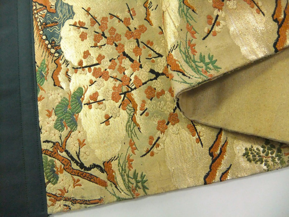 【(16)1724】タペストリー/大正昭和時代の帯地からリメイク・人物風景文 7枚目の画像