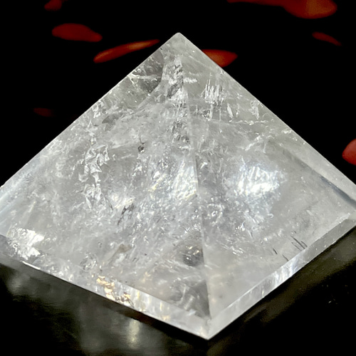 水晶＆ピラミッドの回るインテリア 水晶＆ピラミッドの回るインテリア