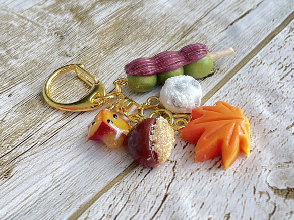 《受注生産》秋の味覚♡秋スイーツキーホルダー♡フェイクスイーツ 3枚目の画像