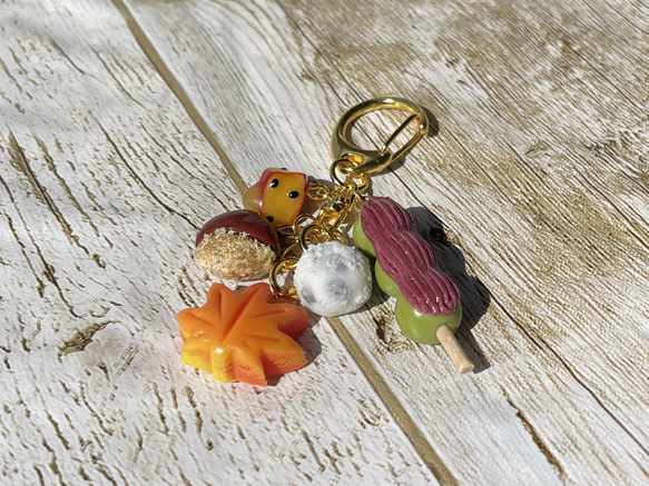 《受注生産》秋の味覚♡秋スイーツキーホルダー♡フェイクスイーツ 4枚目の画像