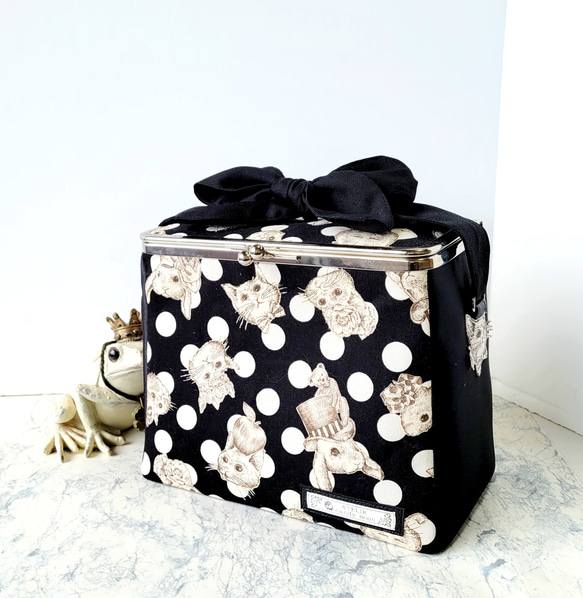 ※新色※がま口バック　♡ジョリーフルール♡ 調節可能なリボン持ち手のBOX型がま口バッグ(ジョリーフルール)黒