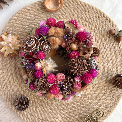 ラズベリーの様な木の実のリース 千日紅 ドライフラワーリース 16cm  