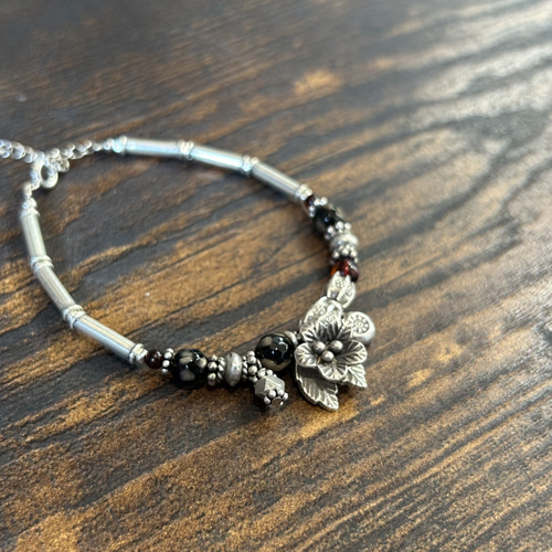 シルバー琥珀カフブレスレット 赤琥珀 ダルメシアンジャスパー カレンシルバー ブレスレット 純銀