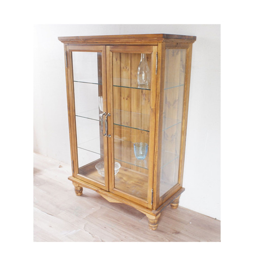 ろくろ脚のガラスキャビネット 観音開きタイプ ライトオーク塗装