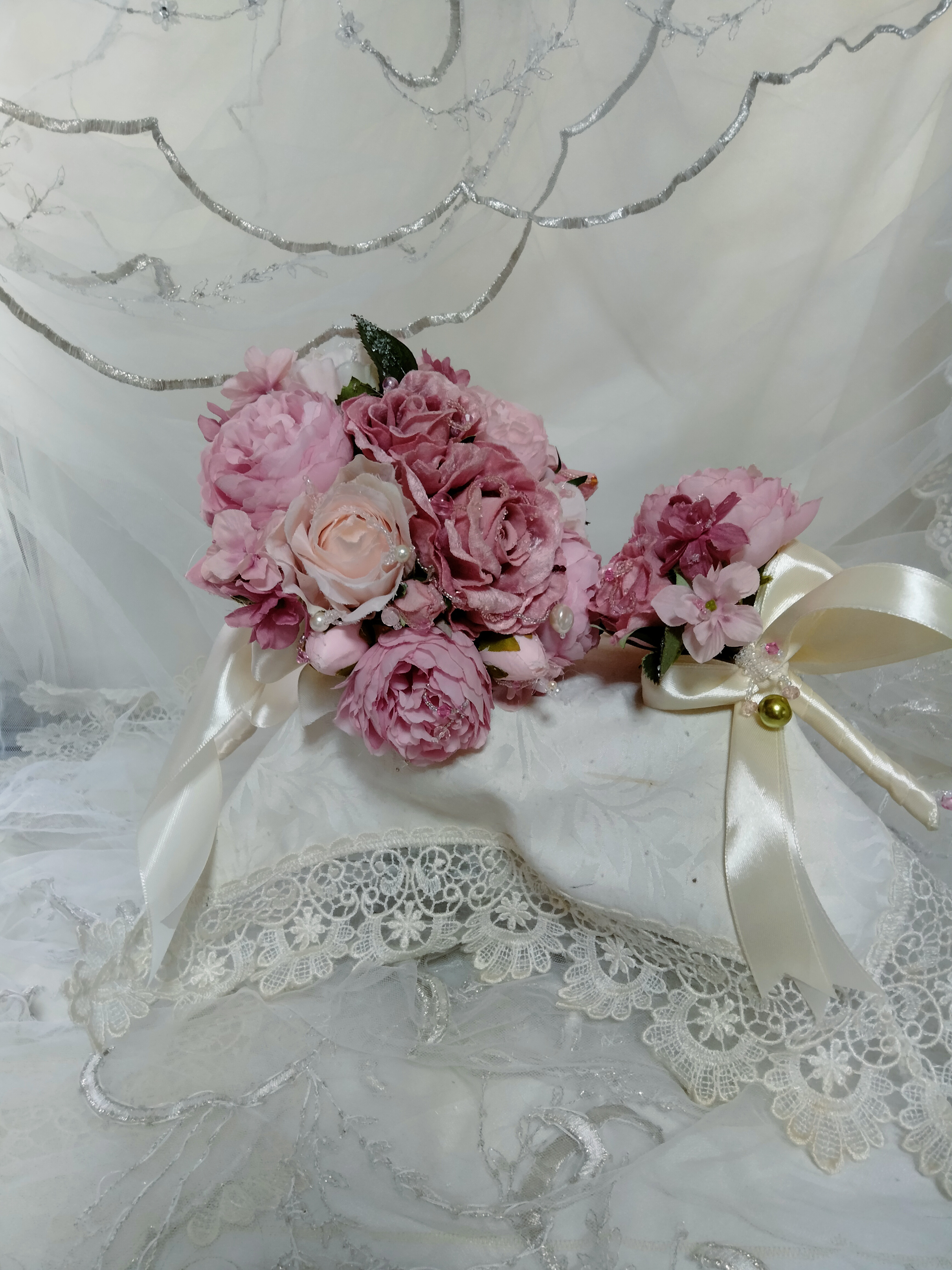 キラキラのウエディングブーケ☆スモークピンク薔薇ミックス