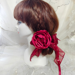 髪飾り☆真っ赤な薔薇とオーガンジーリボン 4枚目の画像