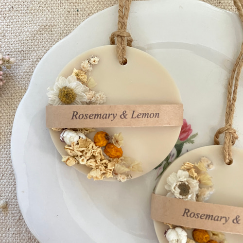 ナチュラルカラーのサシェ ⌘香りが選べる⌘ 天然精油香る アロマ