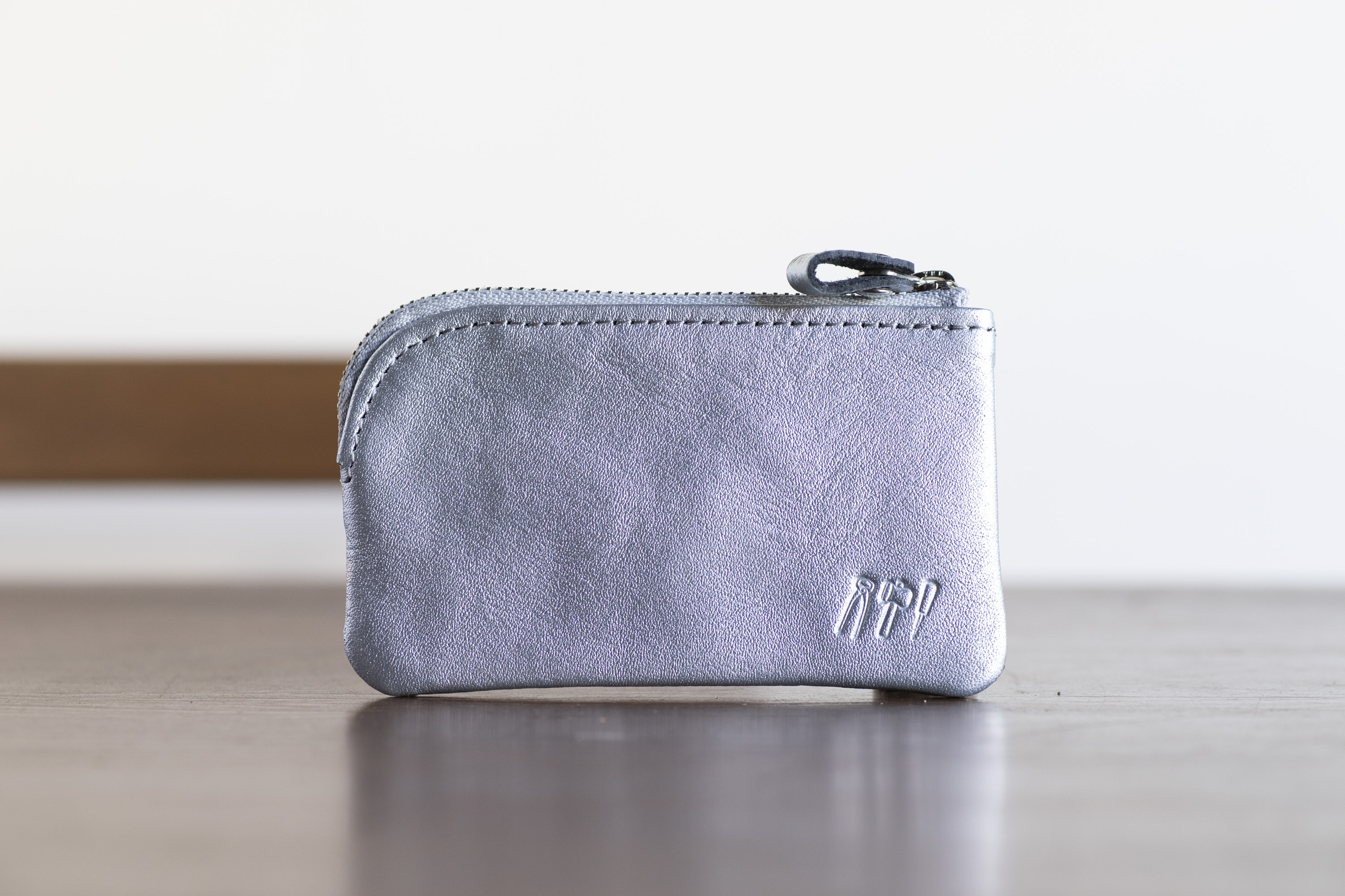 世界遺産沖縄シーサーデザイン高級本革小銭入れファスナー小物入れピルケース 世界遺産沖縄シーサーデザイン高級本革小銭入れファスナー小物