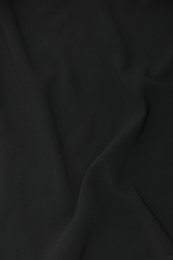 新発売!BLACK【ハイネック長袖プルオーバー】トリアセテート  ソアロン™ 10枚目の画像