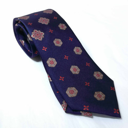 クレストがモチーフのレトロゴージャスなネクタイ Crest necktie 6枚目の画像