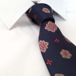 クレストがモチーフのレトロゴージャスなネクタイ Crest necktie 7枚目の画像