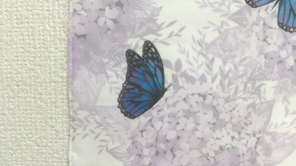 紫陽花と蝶  ダブルガーゼハンカチ 3枚目の画像