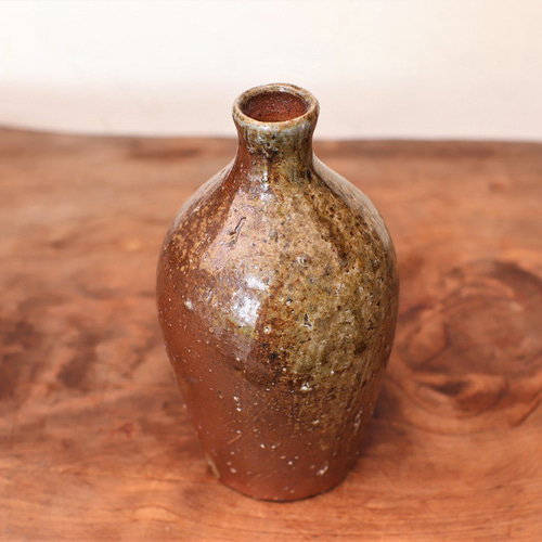 重厚感花器備前焼24