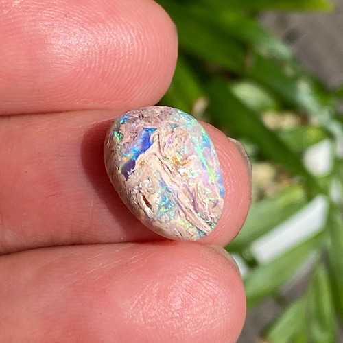 ホワイト系ウッドオパール♢ナチュラルボルダーオパール ルース 16