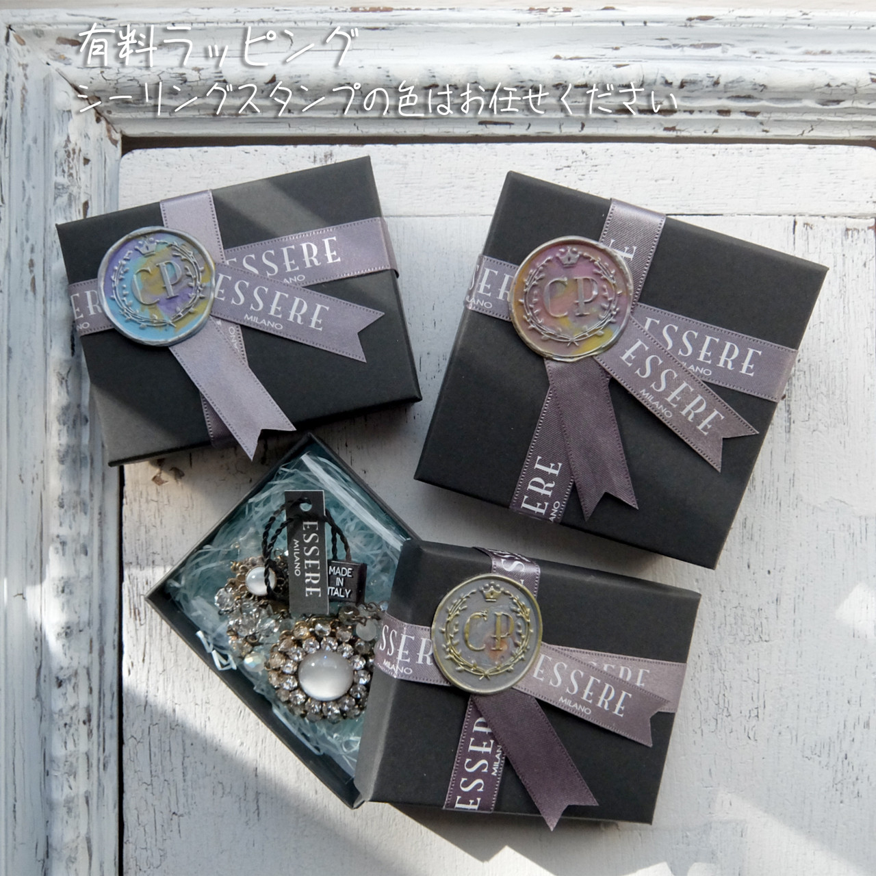 エッセレ・アメリカンポップイラストディスク＆レザーディスク ロングネックレスとピアスのセット