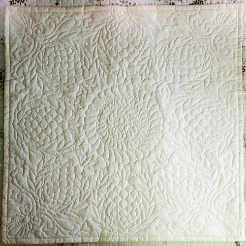 ☆パイナップルのキルトタペストリー・カバー(約78cm×78cm