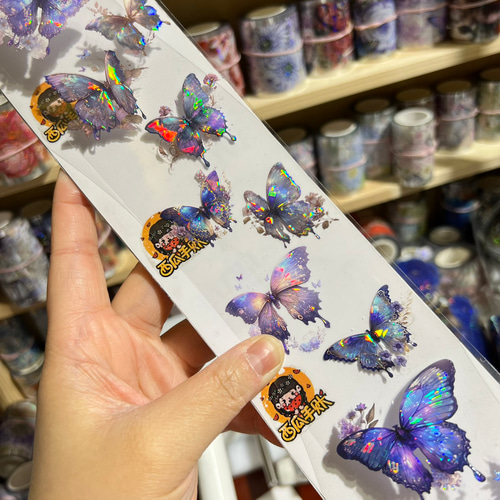 mayu♡様☆海外マステ 中古巻き売り 装飾マステ 貝殻光 PET 海外PETテープ 切り売り 紫色の蝶 海外マステ コラージュ 貝殻光