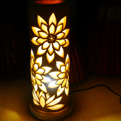 竹ランプ 　〜〜蓮の影〜〜 竹ランプ 〜〜蓮の影〜〜 彩シリーズ 幻想の灯り | iichi 日々の