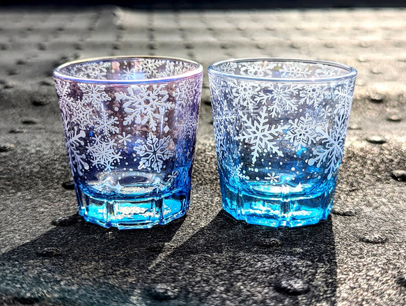 カットガラスの赤いショットグラス 楽天市場】ショットグラス 切子グラス 65ml 市松模様 レッド 桐箱入り