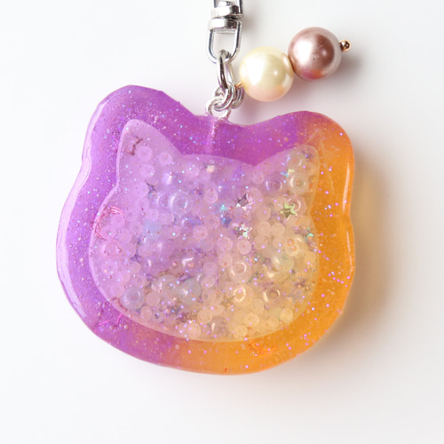 ハロウィン ねこ シャカシャカ キーホルダー レジン 秋 キーホルダー