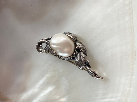 【希少】（一点物）びわ湖真珠の植物ブローチ（silver925） 9枚目の画像