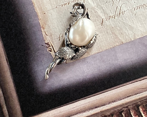 JINBO PEARL 琵琶湖 ブローチ 無核真珠 シルバー JINBO PEARL 琵琶湖 ブローチ 無核真珠 シルバー 神保真珠商店