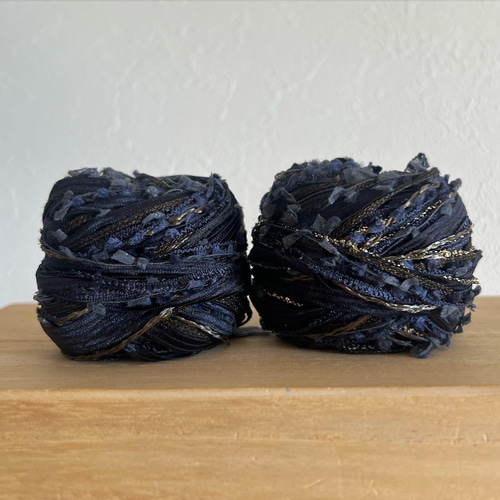 引き揃え毛糸玉*ネイビー、グレー×シャイニーブラウン 毛糸 Decora