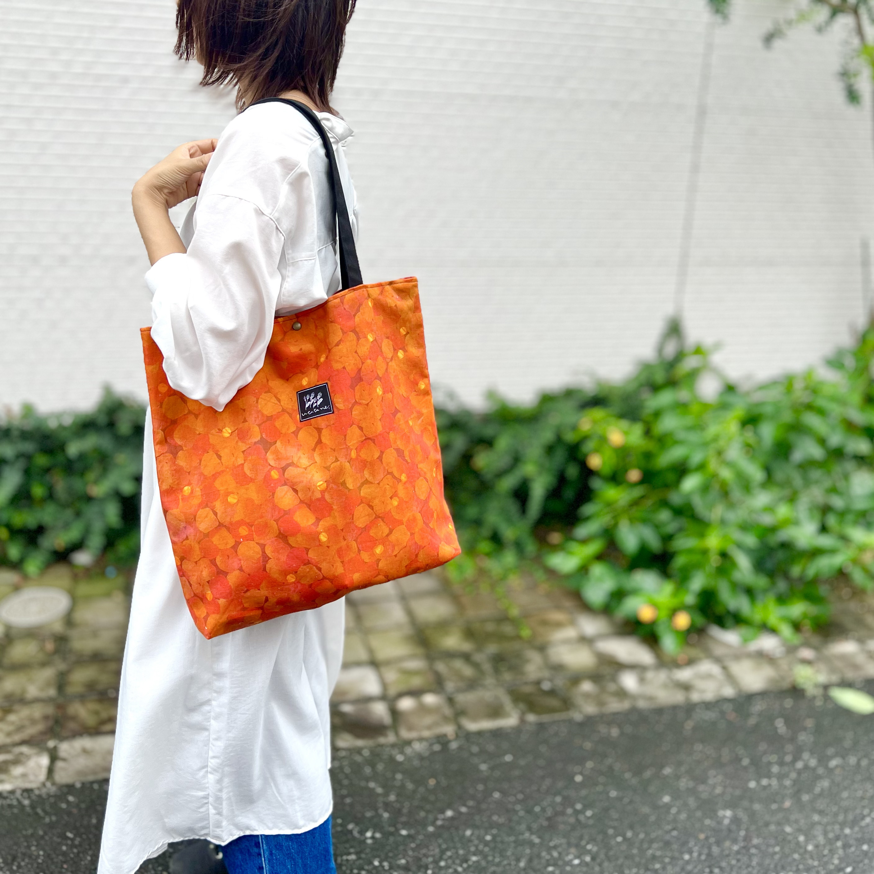 光の水玉　大きめトートバッグ/赤