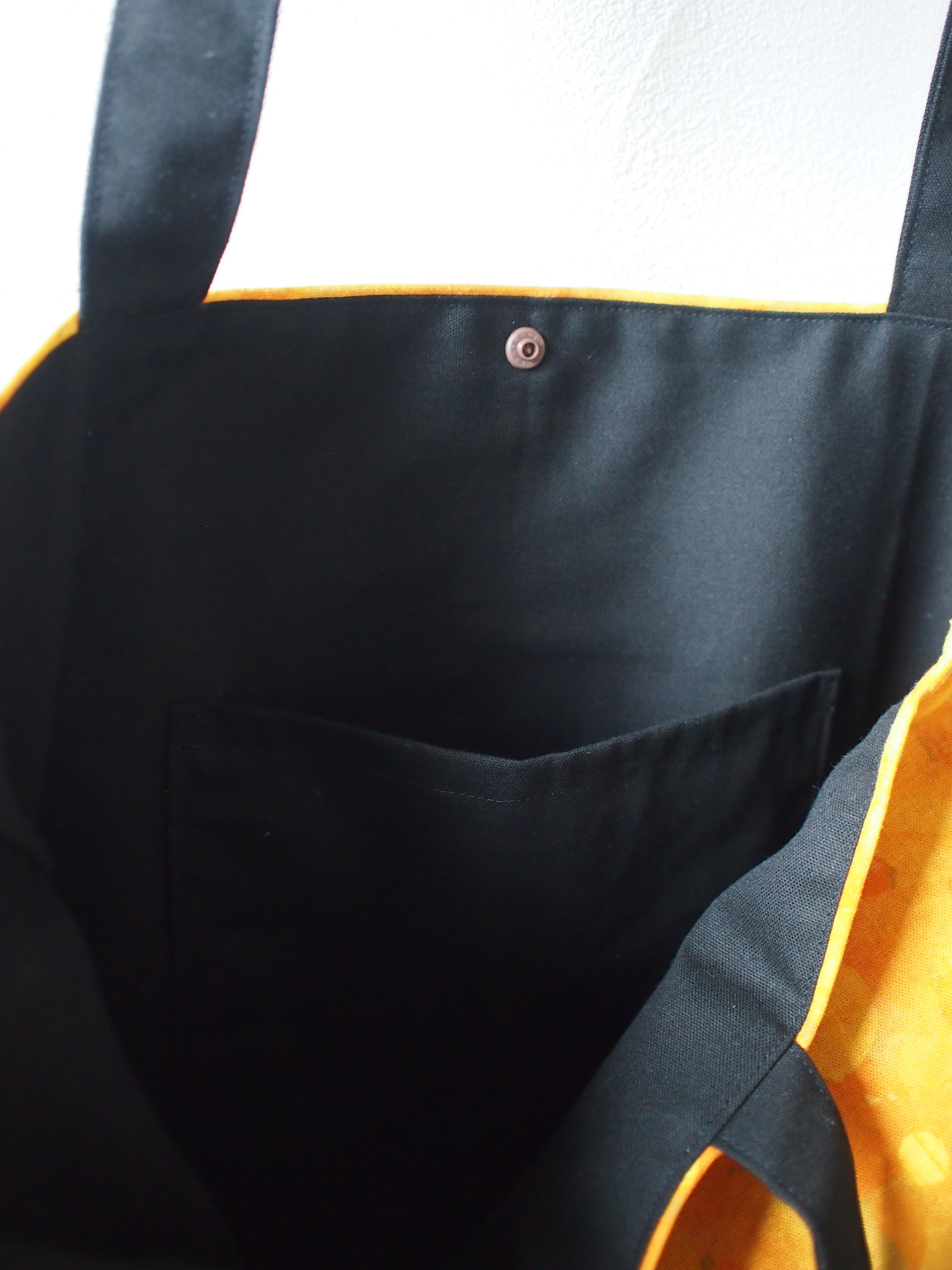 光の水玉　大きめトートバッグ/赤